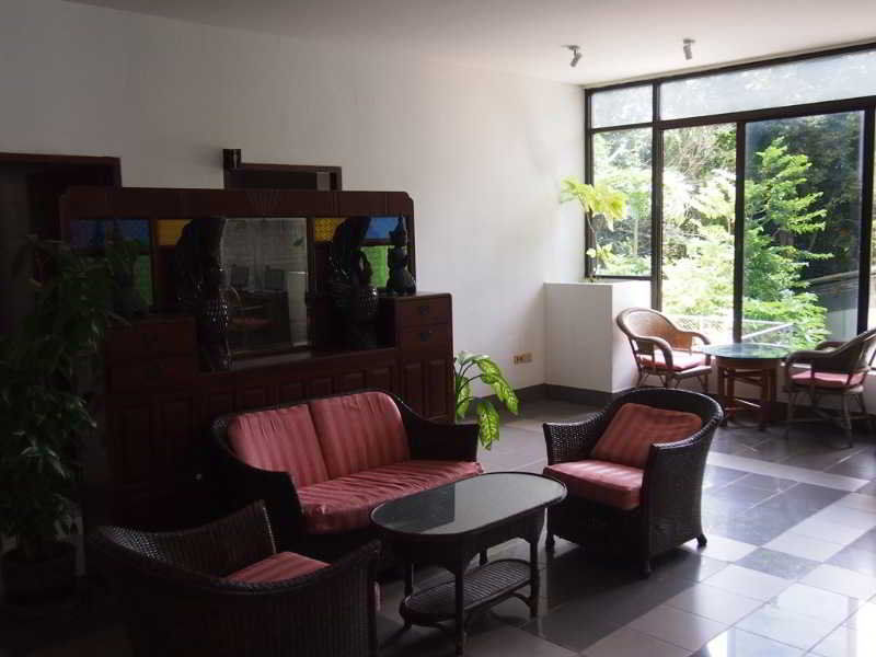 Mtc At Pattaya Hill Exterior foto