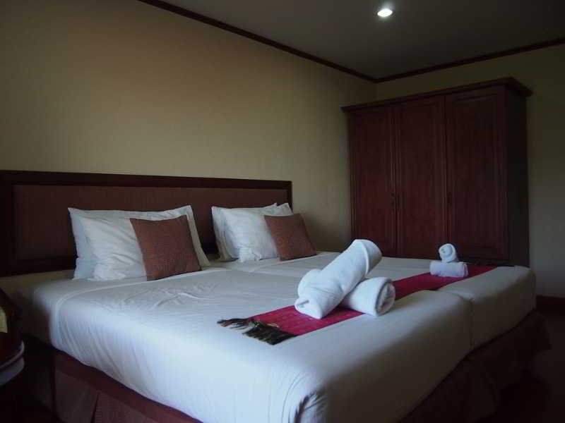 Mtc At Pattaya Hill Exterior foto